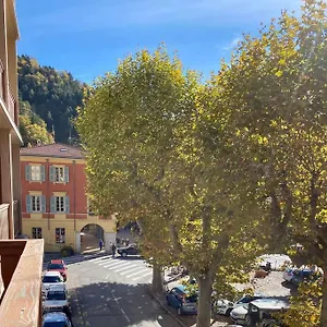 Appartement Renove Au Coeur Du Village, Saint-Martin-Vésubie